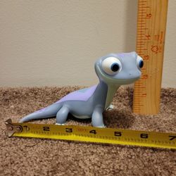 Disney's Frozen II Bruni Salamander Color Changing LED Mood Night Light