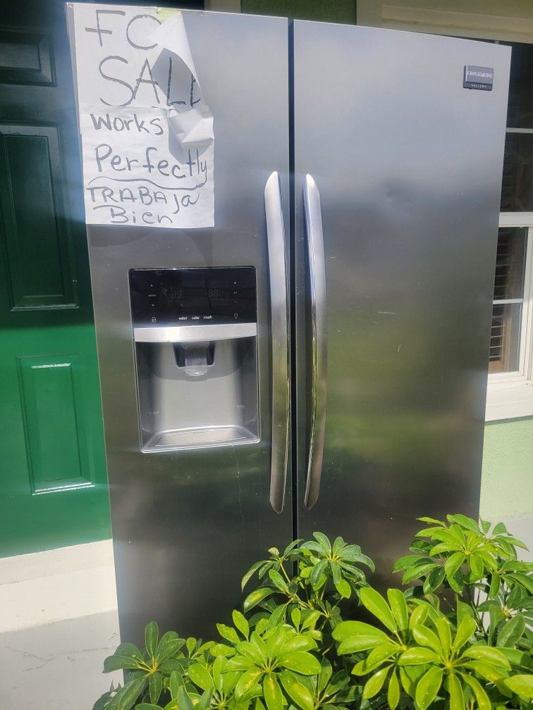 Two Door Refrigerator
