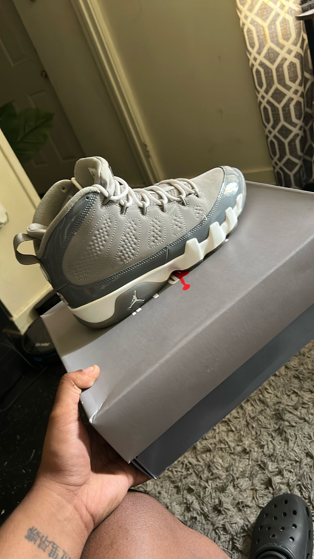 Cool grey Retro 9 