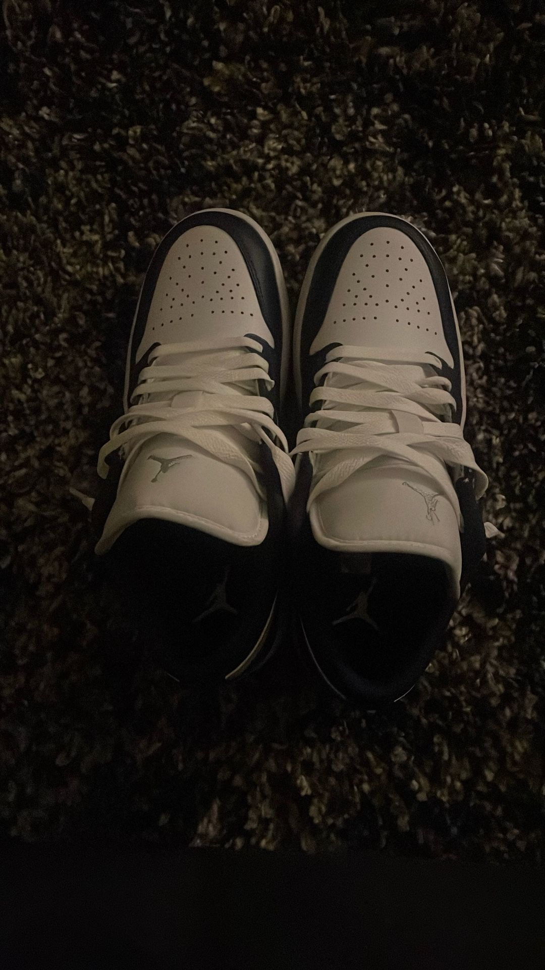 Jordan 1 Lows blue Navy,grey,white Size 9