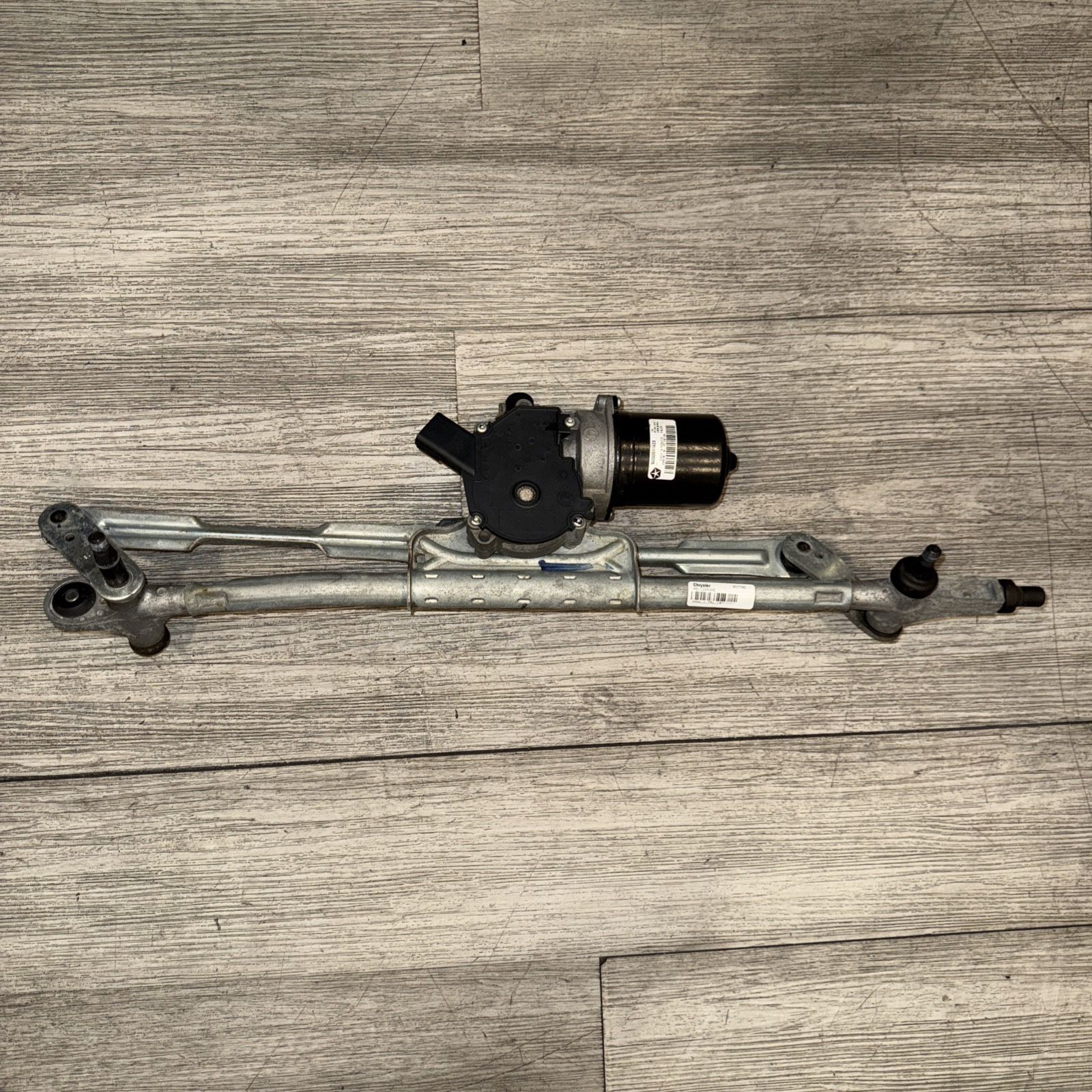 2011-20 Grand Caravan Windshield Wiper Motor &Transmission 05113043AE OEM