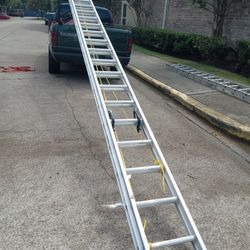 40 Ft Ladder 