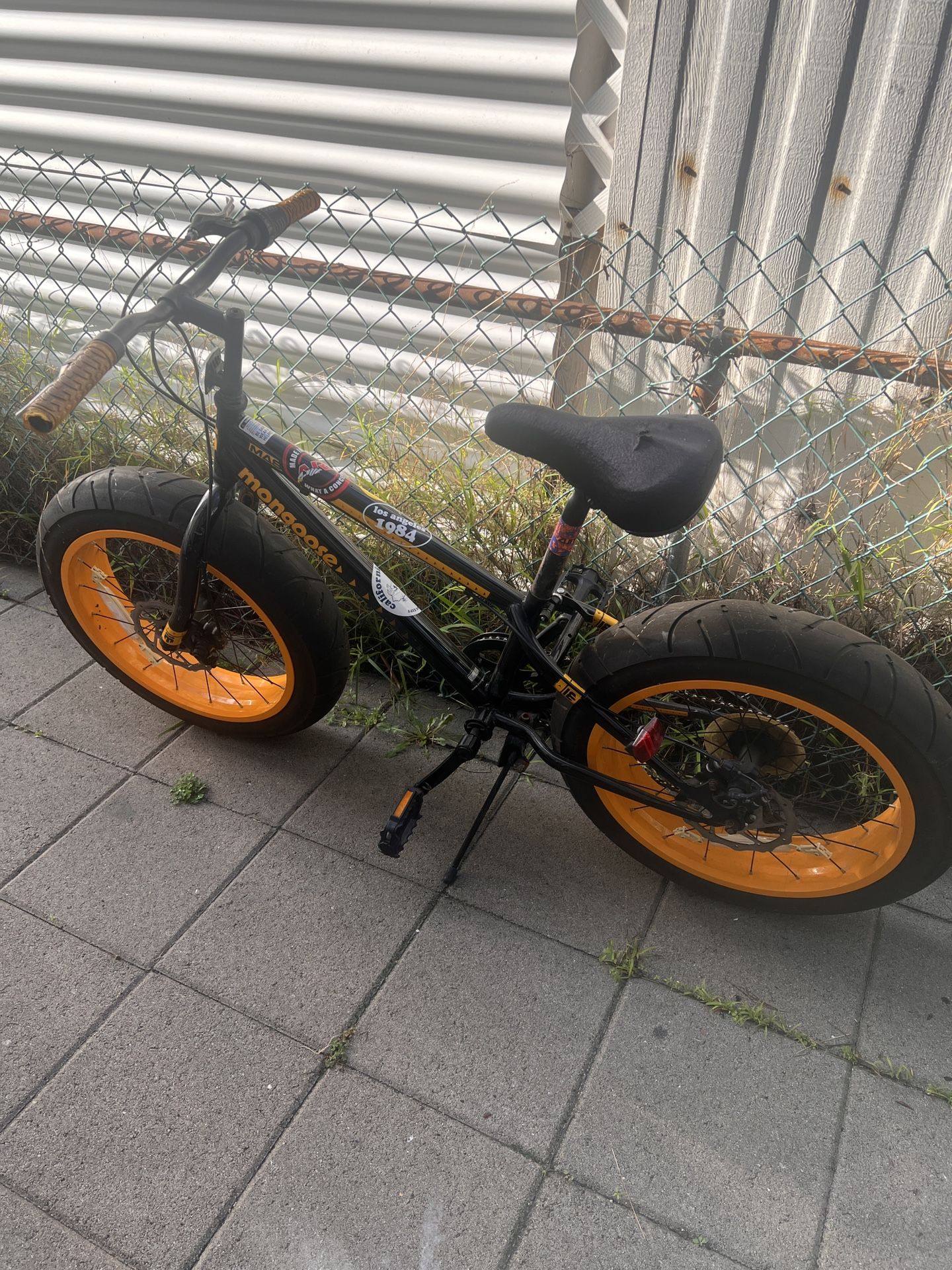 Mongoose Massif Boys Fat Tire Mountain Bike for Sale in Bellflower CA OfferUp