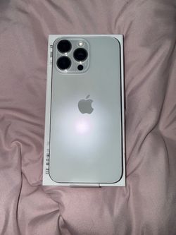 iPhone 15 Pro Max White Titanium