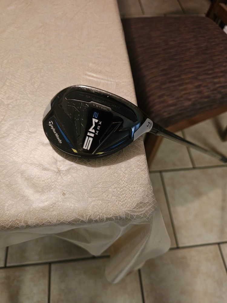 GOOD CONDITION! TAYLORMADE SIM 2 MAX GOLF CLUB 4 HYBRID