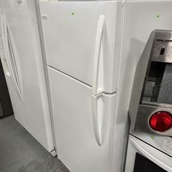 White Frigidaire Fridge (in Store)