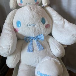 SOLD OUT GIANT CINNAMOROLL PLUSHIE