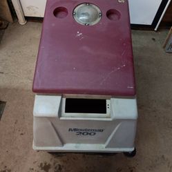 FLOOR SCRUBBER/ LIMPIADOR PARA PISO 