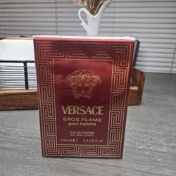 Versace
Eros Flame Eau de Parfum 3.4 oz