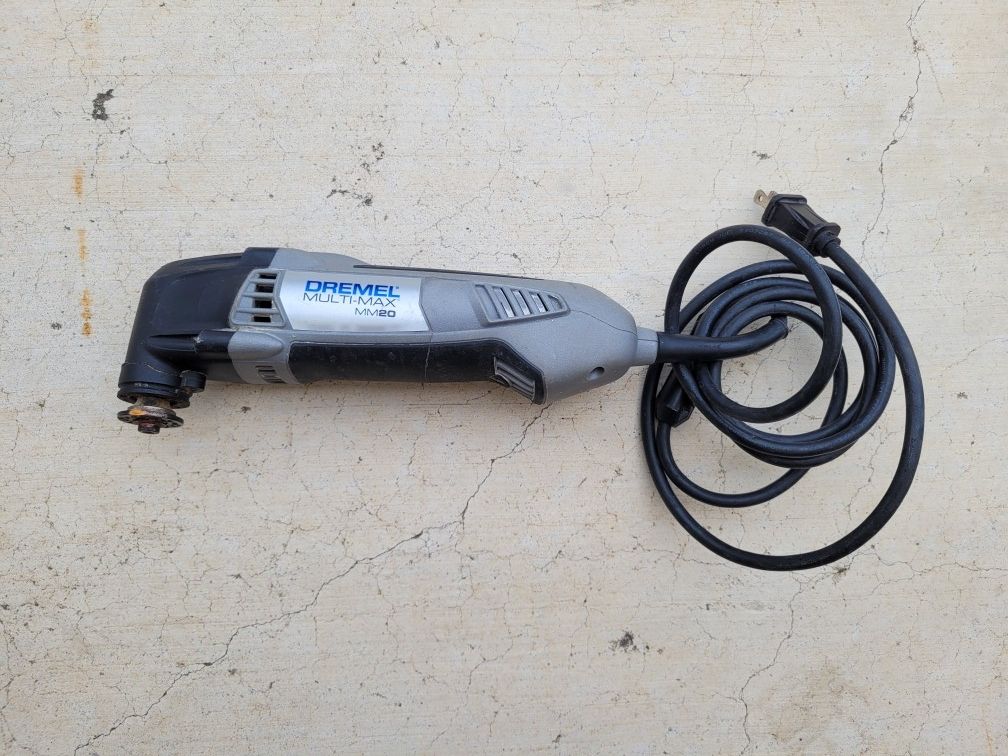 DREMEL Multi-Max MM20