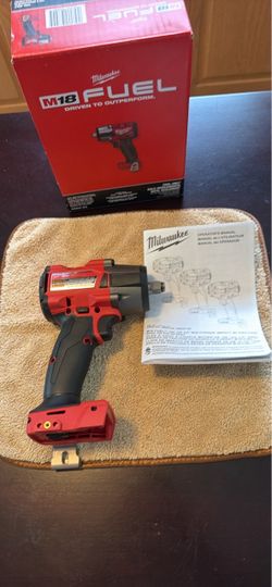 Milwaukee M18 FUEL Mid-Torque Impact Wrench 2962-20