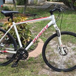 Specialized Crosstrail XL Bike