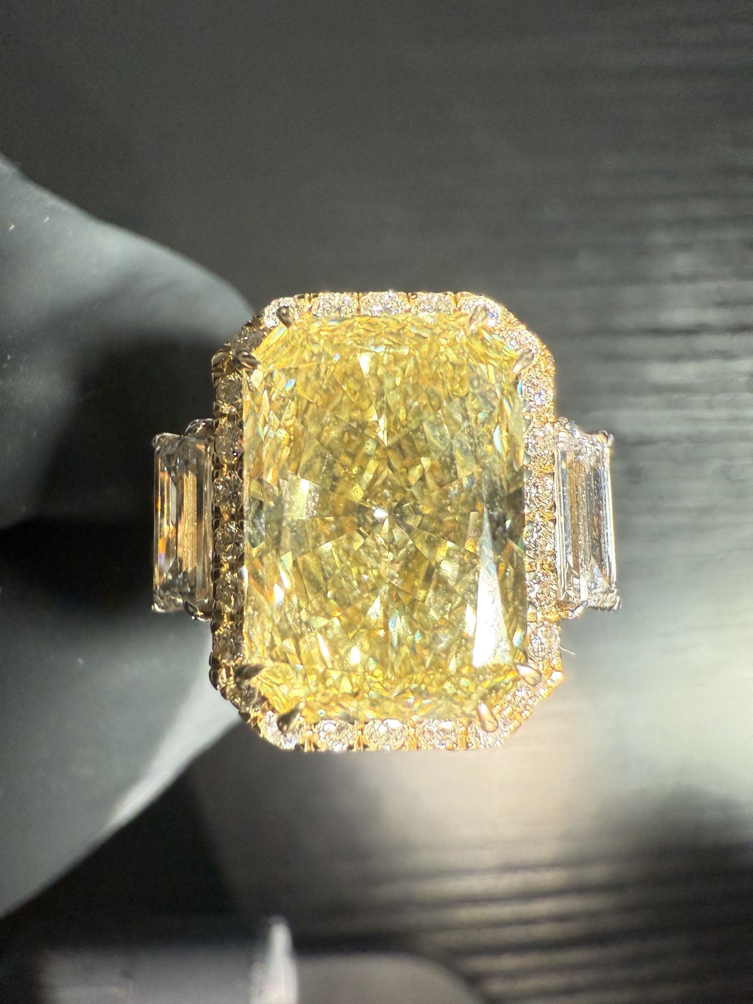 14K Yellow Gold Fancy Yellow Radiant-Cut Diamond Ring 5.14 CTW 