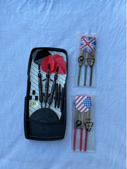 Brand New Dart Set Bundle (Case + 2 Extra Sets)