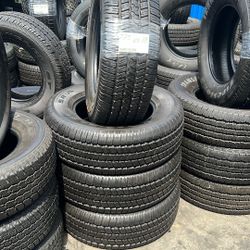 275/65/18 Goodyear Set Of 4 Tires 95% life Installed And Balanced Set De 4 Llantas Como Nuevas Instaladas Y Balanceadas