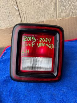 2018 2019 2020 2021 2022 2023 2024 JEEP WRANGLER LEFT SIDE TAIL LIGHT OEM USED #8130
