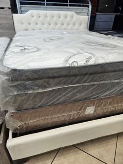 Full set Pillowtop  $219 ! Mattress And Box Spring