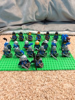 Lego falcon knights lot