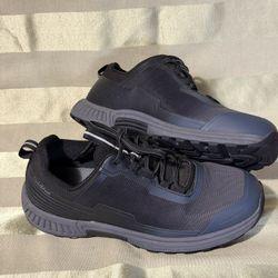 Men’s ORTHFEET Shoes, “11, D”- Good Conditions.