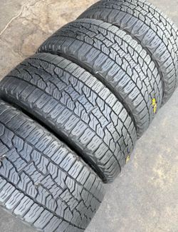 225 60 17 falken I'm selling this set of tires with 80% life left on all 4