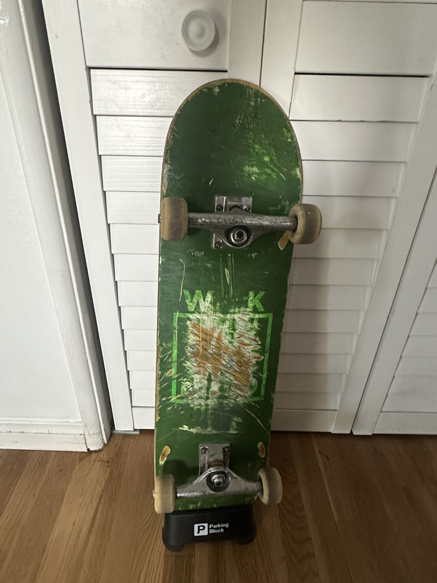 Skateboard Good Quality Bearings Trucks Wheels And Board