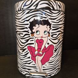 Betty Boop Waste Basket