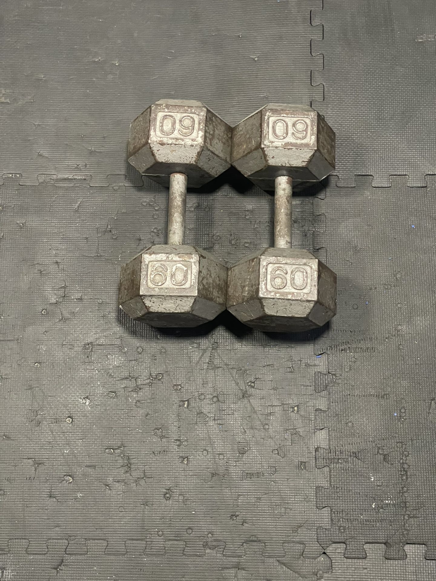 60 IBS Dumbbells