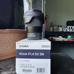 Sony Lens 16 mm1.4 