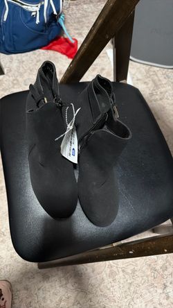 Black buts