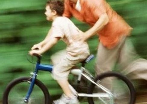 Keeping Your Kids Safe With The Best Quality LED Training Wheels!