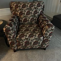 Upholstered Chairs 