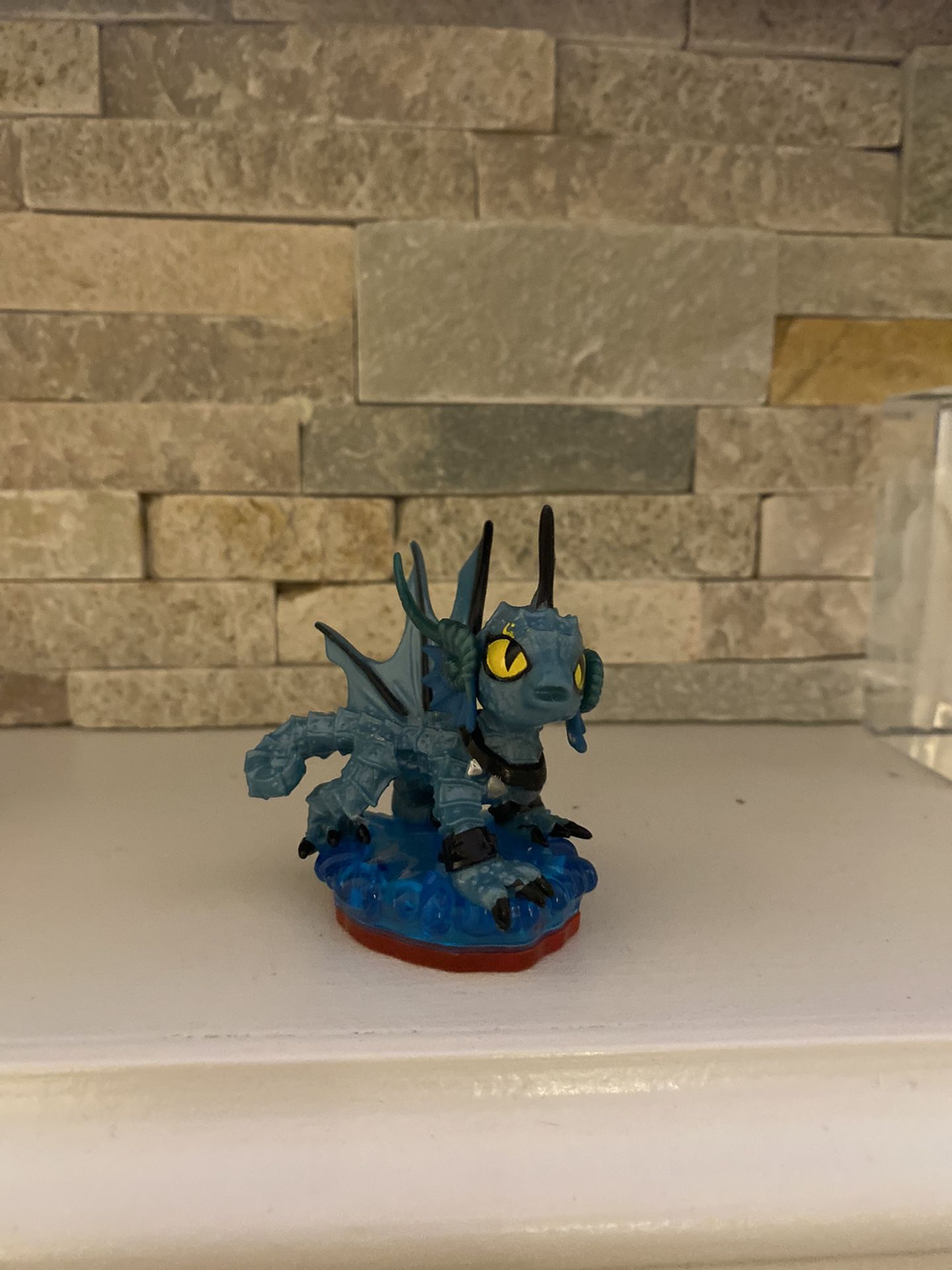 *RARE* Skylanders Trap Team Core Skylander Echo