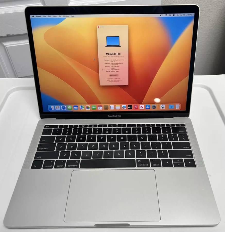 2017 Apple MacBook Pro 13 A1708 2 Ports 2.3 GHz i5 8gb RAM 128gb SSD
