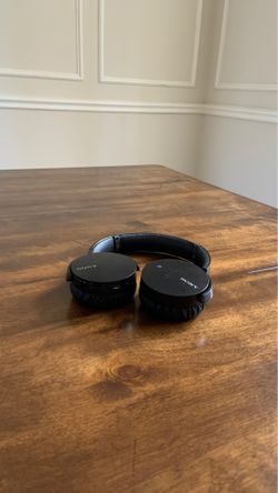 Wireless Bluetooth Sony Headphones