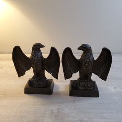 Nice Eagle Book Ends They Both Look Very Nice They Are Vintage  .   Size  . 8"×  7"×  4" . 