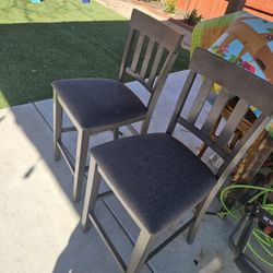 Two Set Chair Gray. New 