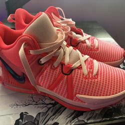 Nike Lebron Whitness 7 VII |  Bright Crimson | Size us10