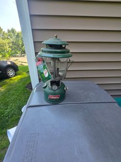 Coleman lantern