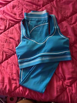 Blue Alo set Size (S&M)