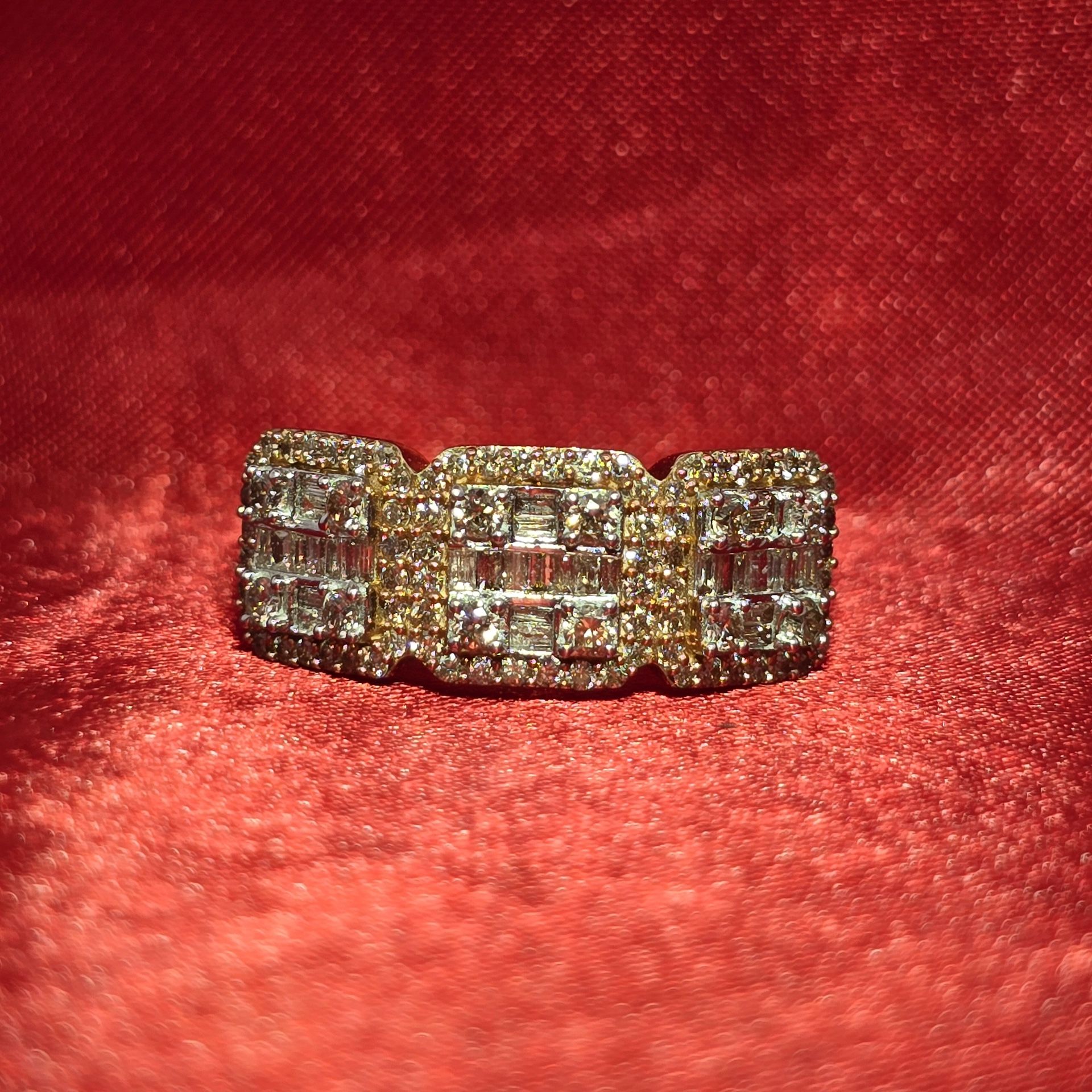 10k Yellow Gold Diamond Baguette Ring 1.75 ctw