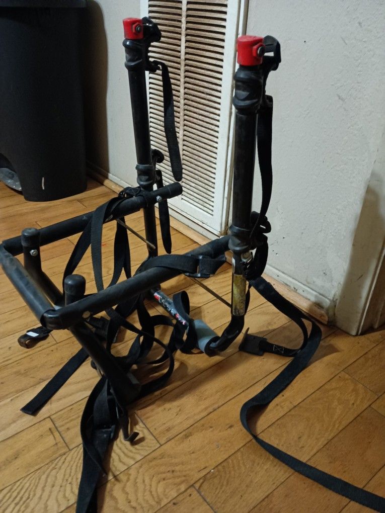 2-bike trunk rack