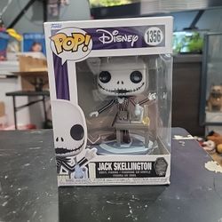 Funko Pop! Disney The Nightmare Before Christmas Santa Jack and Jack Skellington Set