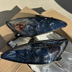 Toyota Camry Smoked Headlights 02-04 New 