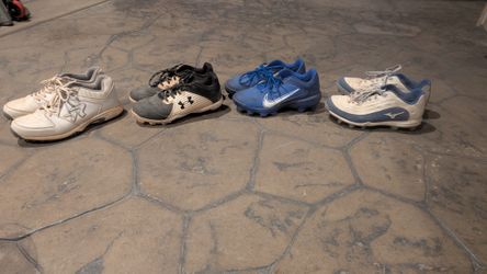 Girls Softball Ball Shoes