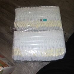 Brand New Pamper Diapers Size 5