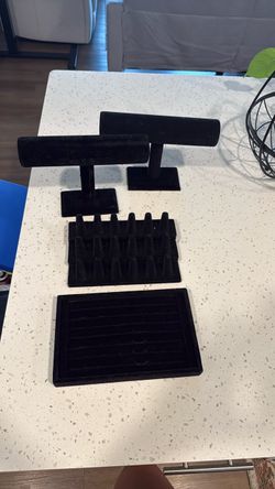 Accessories stand set