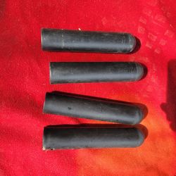 2" HOLE HORNS FOR COVERTING FROM 1" HOLE  4 AVAILABLE 5$ EACH 
11525 S HALSTED DUNKIN 
5$  EACH  CASH ONLY AS IS 