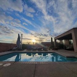 3/2 Home With Pool 