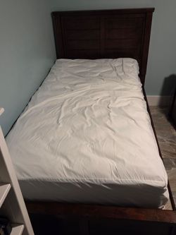 Twin Bed with Matress and Box Spring