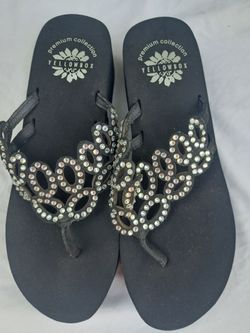 Brand New Yellowbox Sandals Size 8